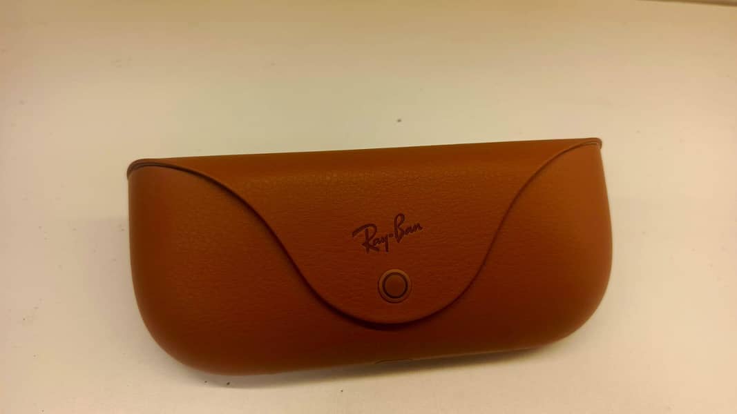 Ray. Ban 0