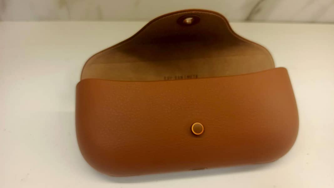 Ray. Ban 1