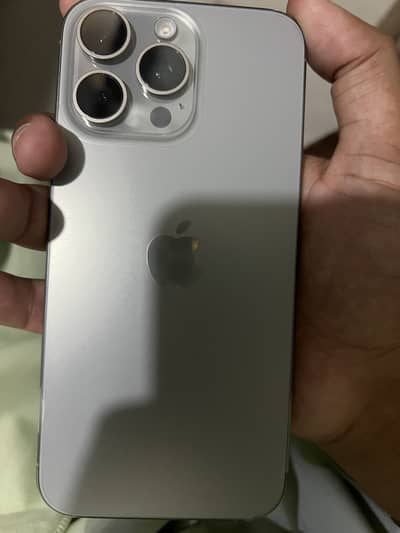 Apple iPhone 15 Pro Max