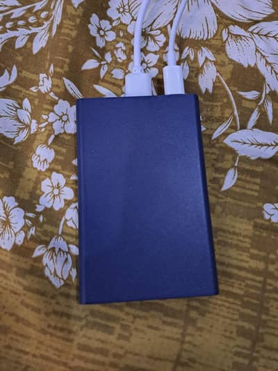 Power Bank 2 weeks used (without box ) Imported
