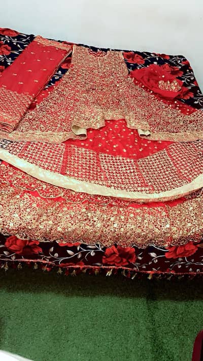 Bridal dress