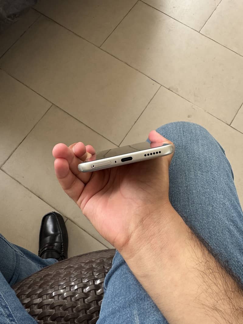 Infinix note edge 3