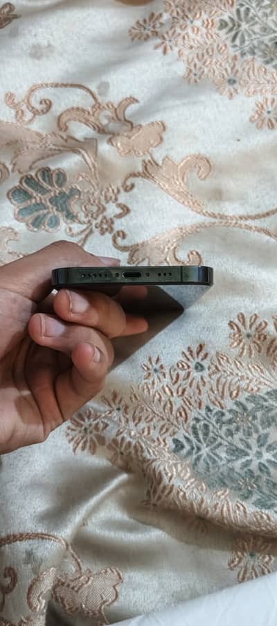 Apple iPhone 12 Pro jv