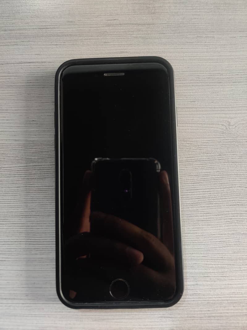 Apple iPhone SE 2