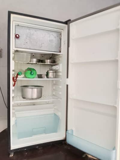 Dawlance fridge
