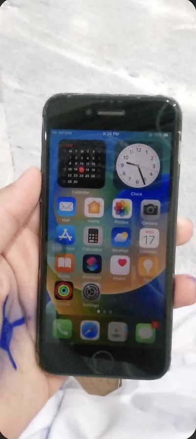 Apple iPhone 8