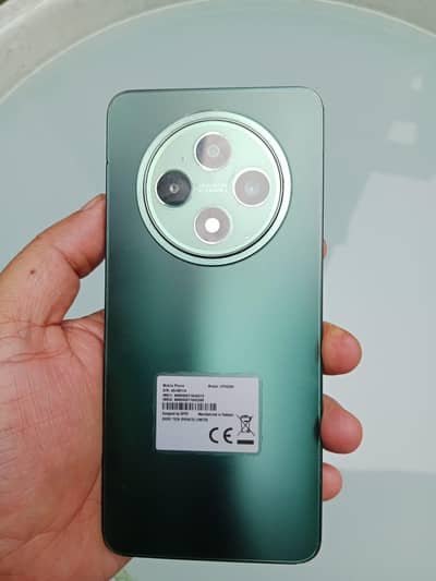 OPPO Reno12 F