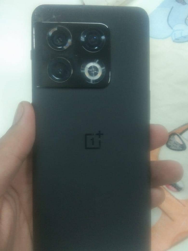 One Plus 10 pro 1
