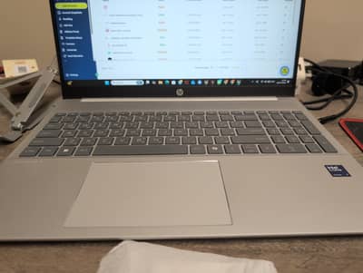 HP Omni Book 5