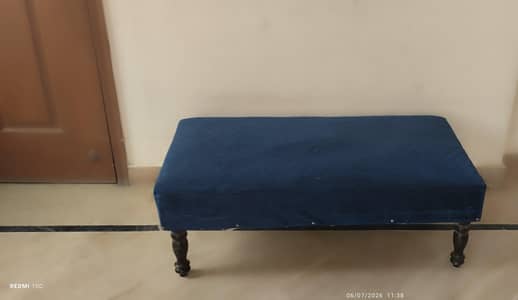 4 seater setty royal blue malai velvet fabric