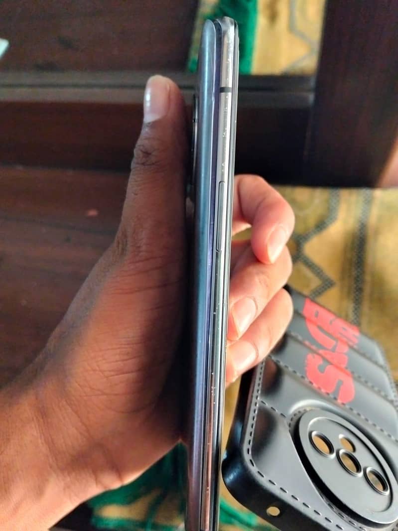 One Plus 7T 4