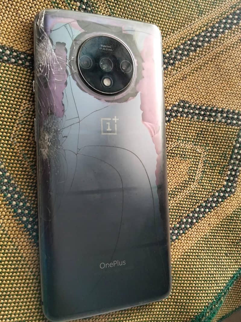 One Plus 7T 6