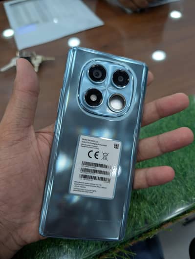 Xiaomi Redmi Note 14 Pro