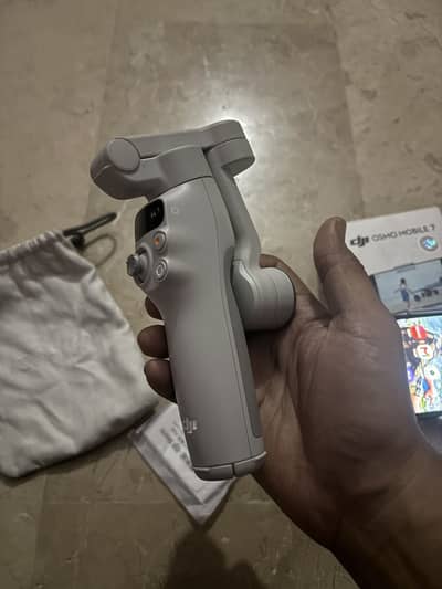 DJI Osmo Mobile 7 Gimble