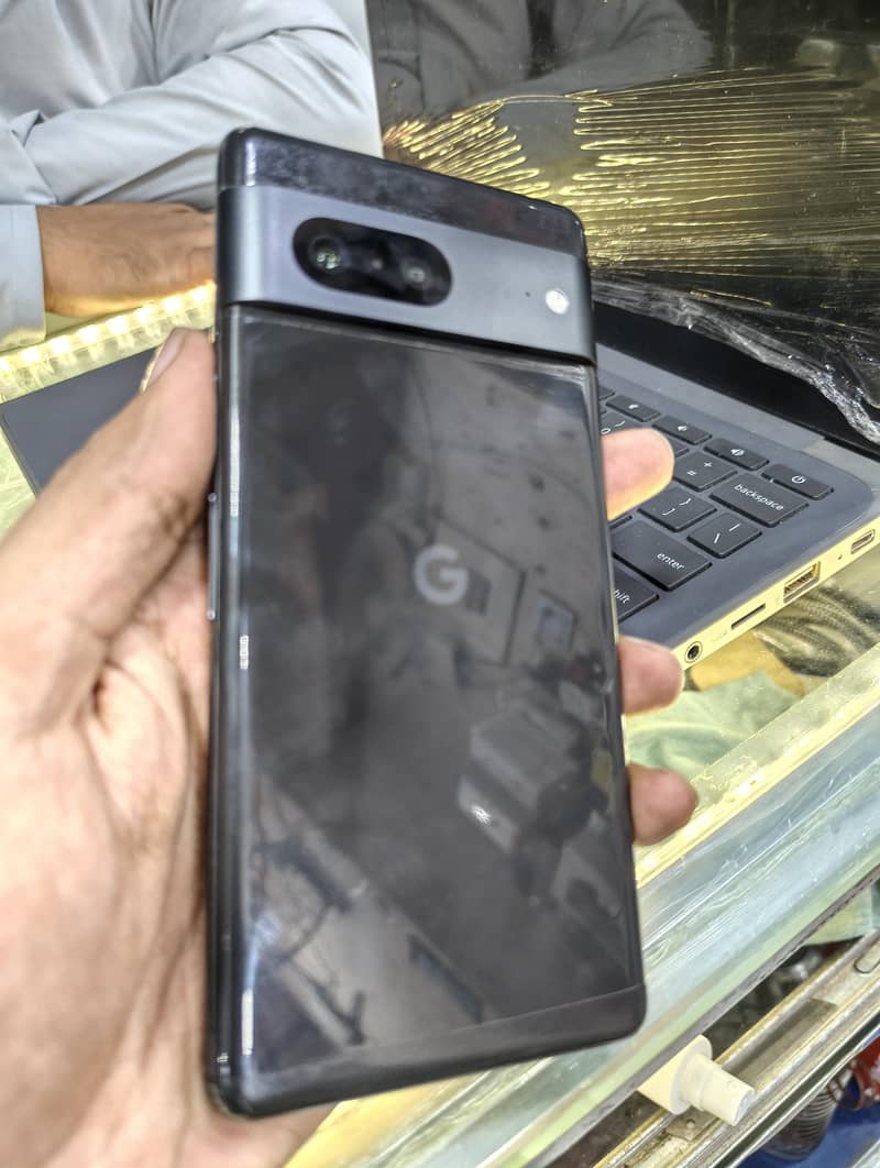 Google Pixel 7 1