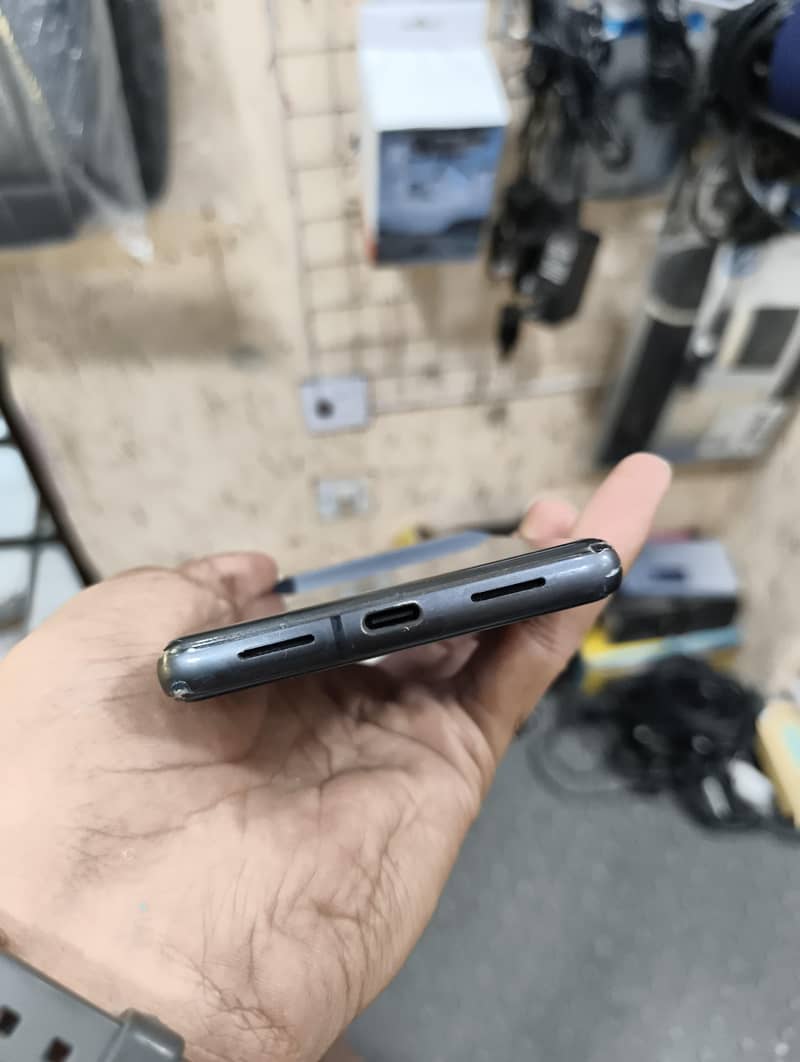 Google Pixel 7 6