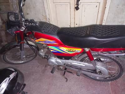 Honda cd 70.2020 Modle jenion halat mein. 03214649158