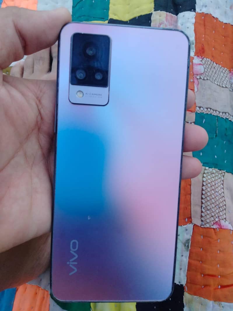 Vivo V21 0