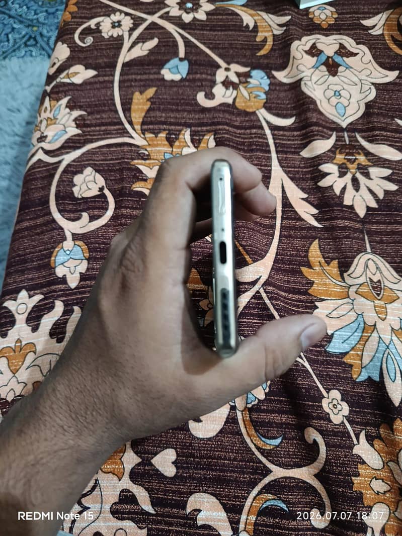 Infinix Zero 30 2