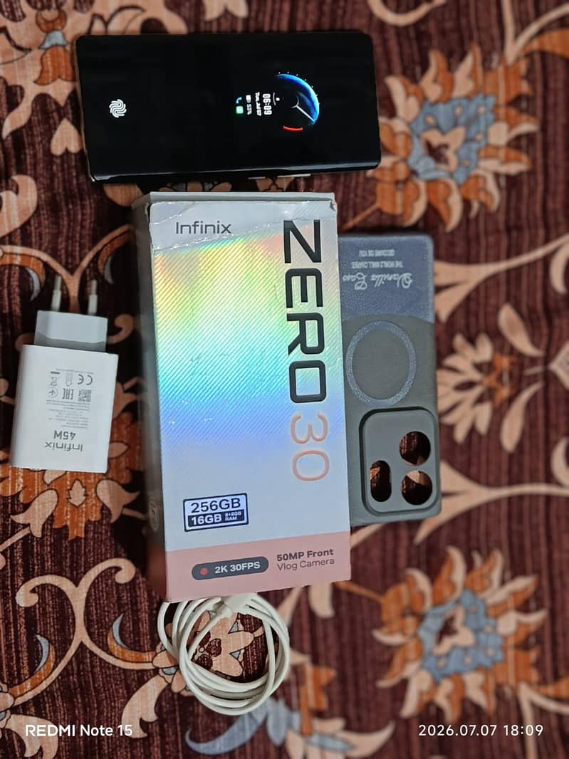 Infinix Zero 30 12