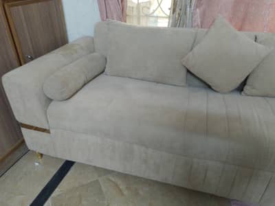 3 seater sofa neat clean good quality and comfortable you can use also