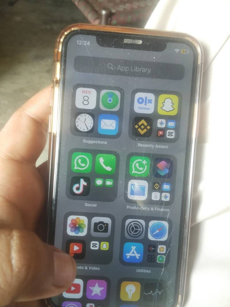Apple iPhone X 4