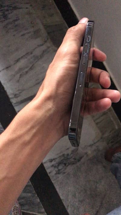 Apple iPhone 13 Pro