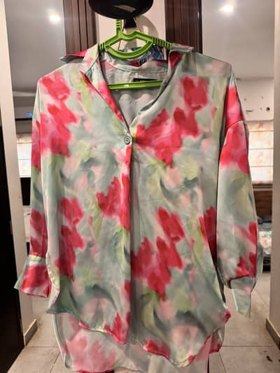 Medium shirt silk ethnic