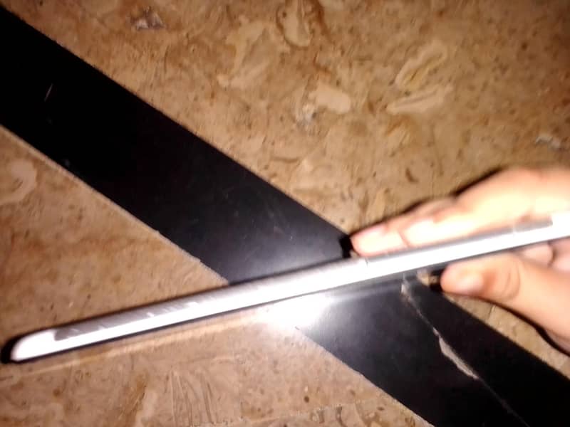 tablet 0