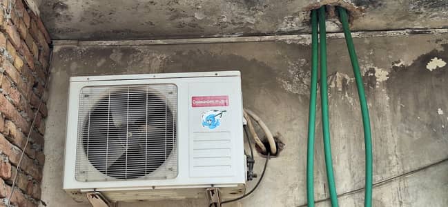 AC for sale in good condition