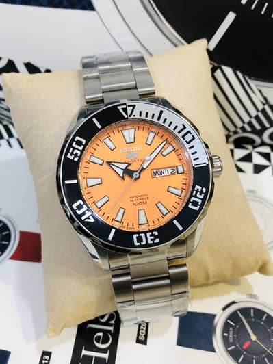 SEIKO 5 SPORTS MODEL-ORIGINAL NEW WATCH-CITIZEN TISSOT CASIO ARMANI
