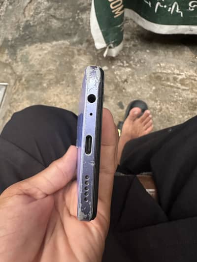Vivo Y17s