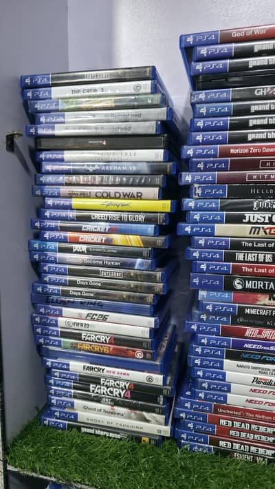 PS4 and PS5 Games