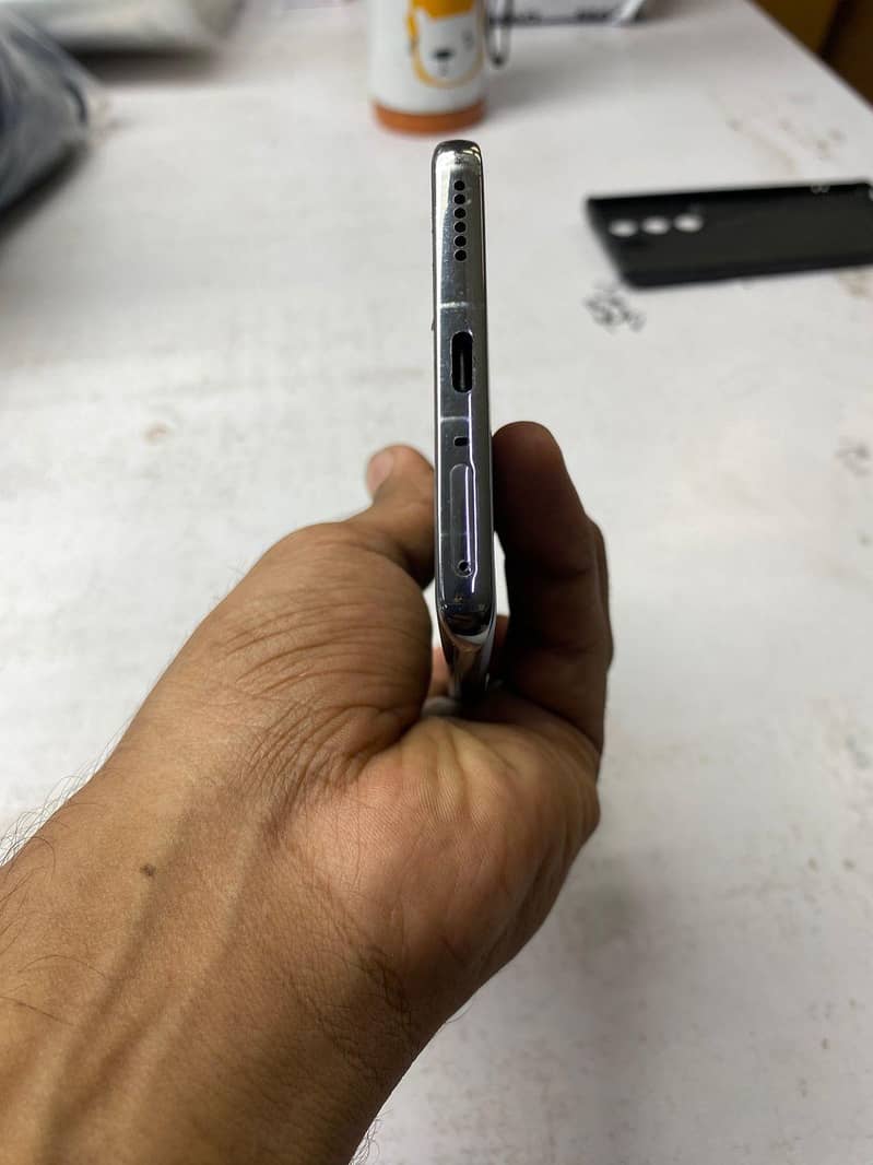 Tecno CAMON 40 Pro 2