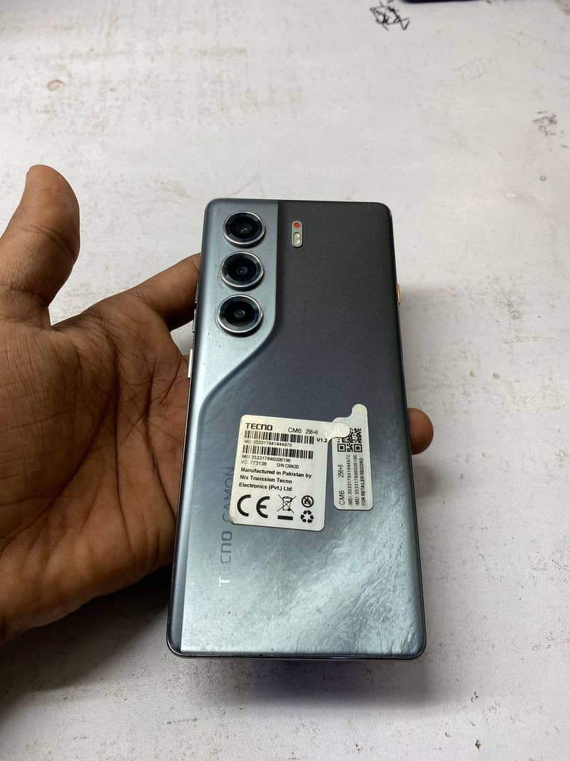 Tecno CAMON 40 Pro 5