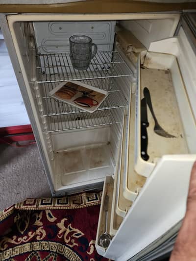 Dawlance fridge for sale