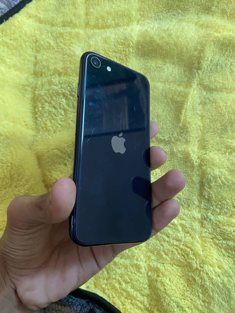 Apple iPhone SE 0