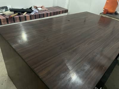 Office table
