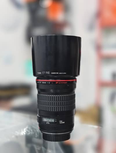 Canon 135mm F/2 L USM Full frame lens (HnB digital)