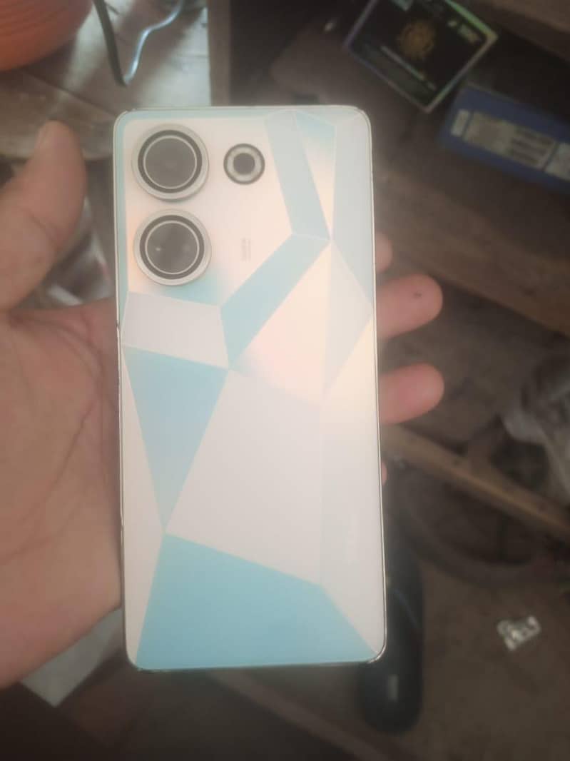 Tecno CAMON 20 3