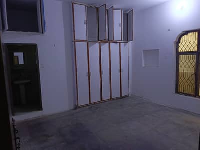 08 Marla Upper Portion Available For Rent ( DHA Main Boulevard Apporach)