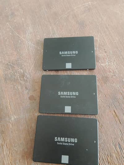 Samsung SSD 120 gb 3 pes hea all ok no any fault