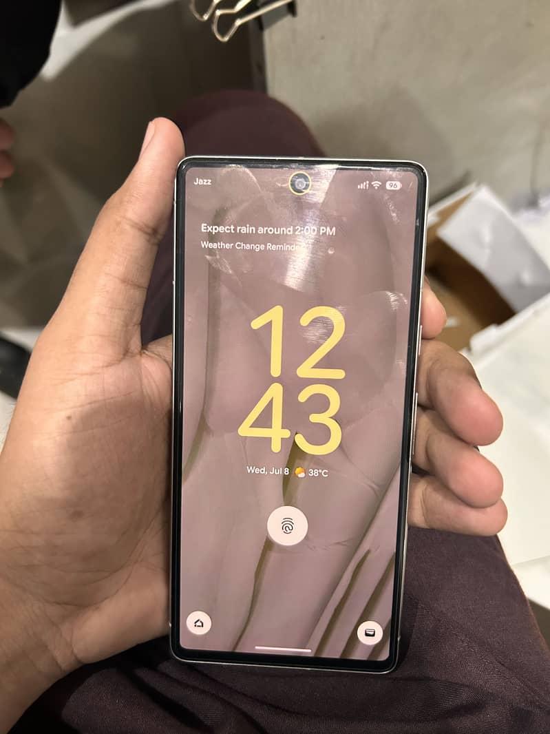 Google Pixel 7 4