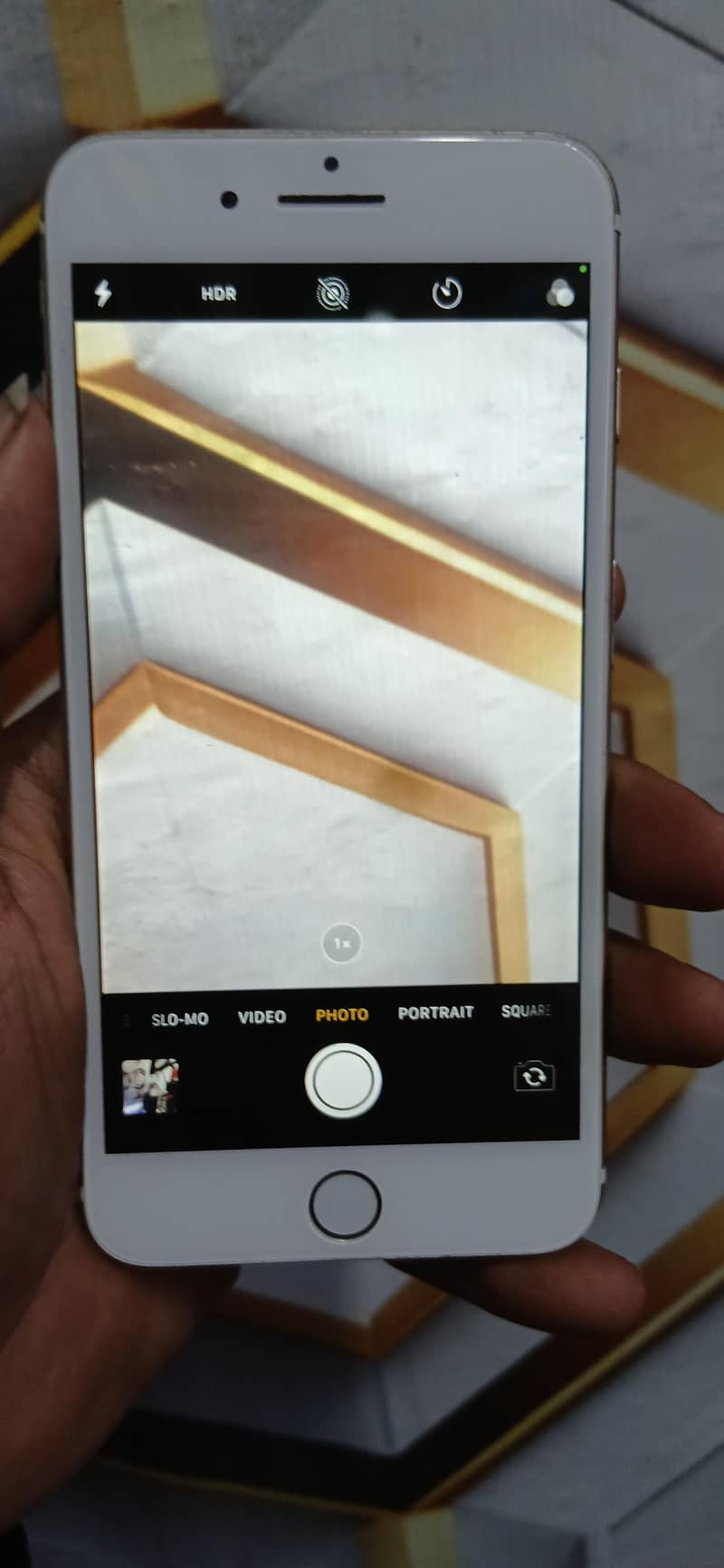 Apple iPhone 7 Plus 1