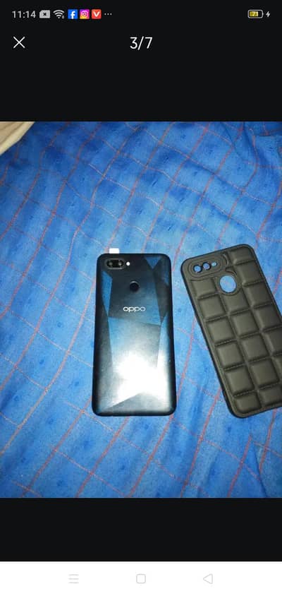 OPPO A12