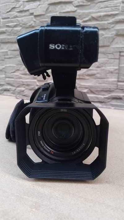 Sony X70 excellent condition