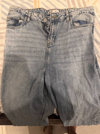 Normal fit straight jeans mommy fir size 34