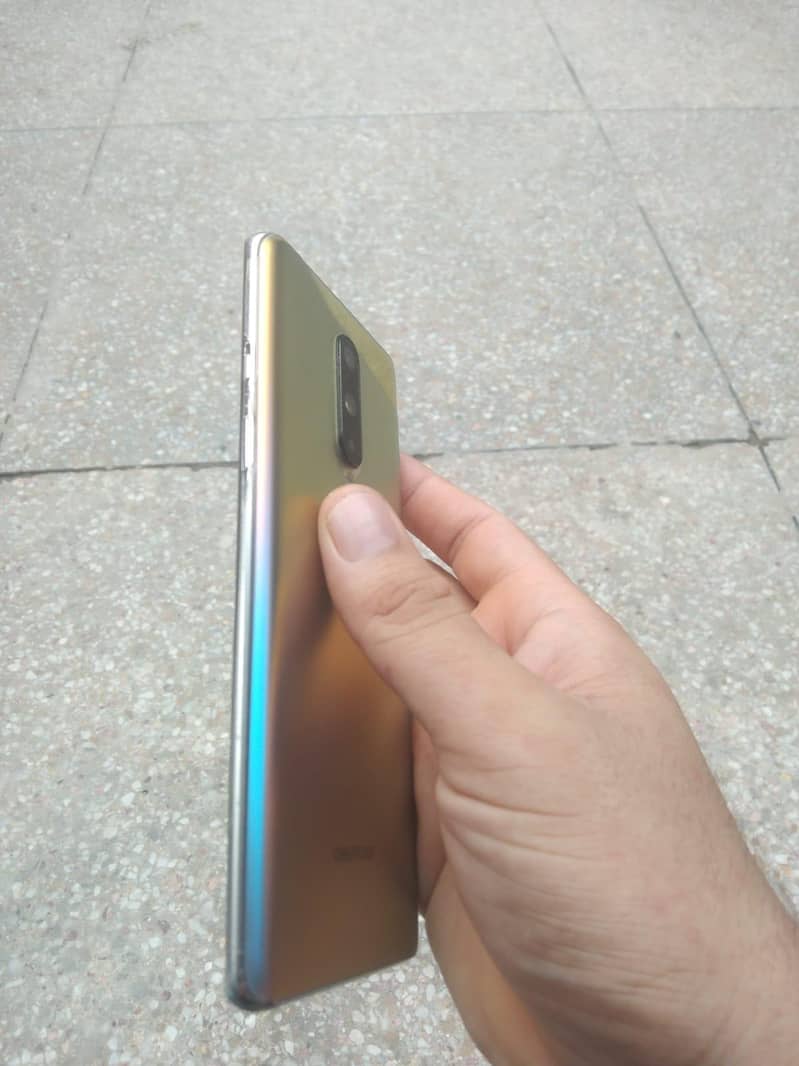 One Plus 8 0