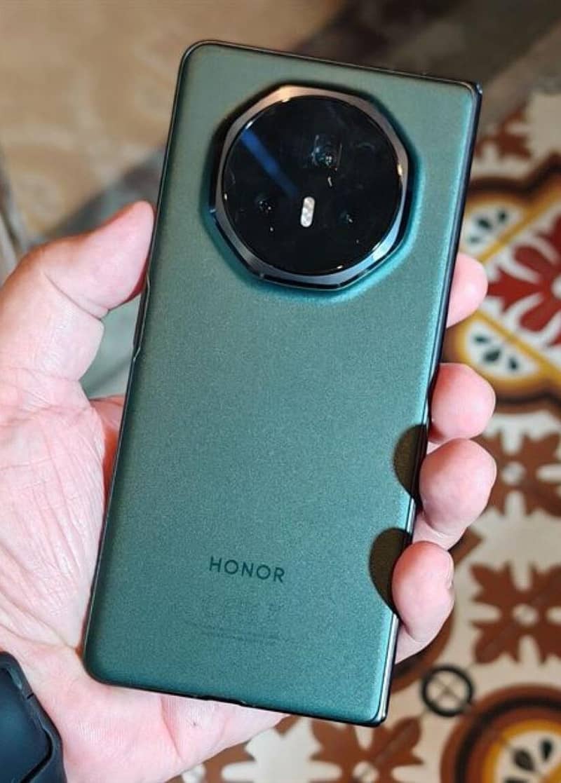 Honor Magic V3 2
