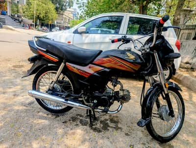 honda cd 70 dream 2021 black color